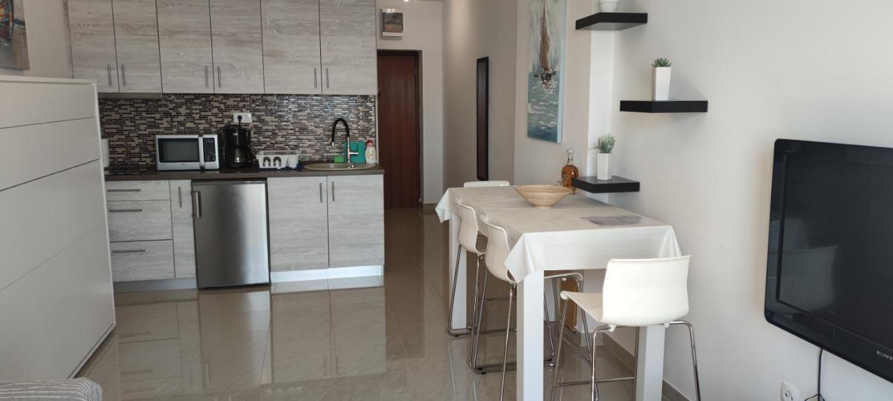 Studio Apartment Нови-Винодолски Экстерьер фото