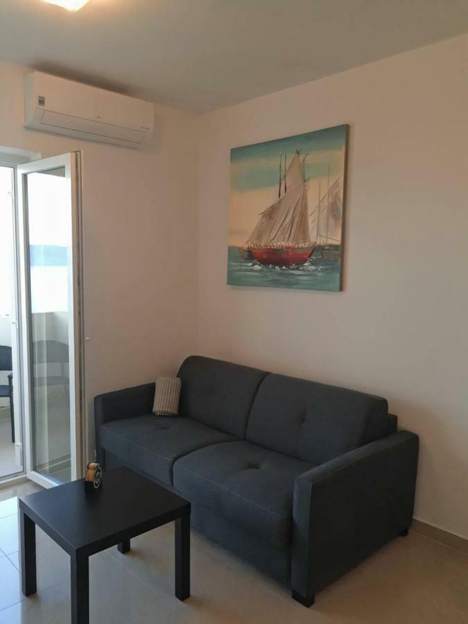Studio Apartment Нови-Винодолски Экстерьер фото