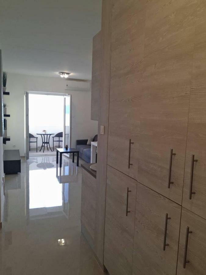 Studio Apartment Нови-Винодолски Экстерьер фото